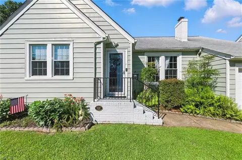139 Chancellor Rd, Hampton, VA 23661