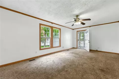 Living - 10 Watts Dr, Hampton, VA 23666 photo 2 of 3