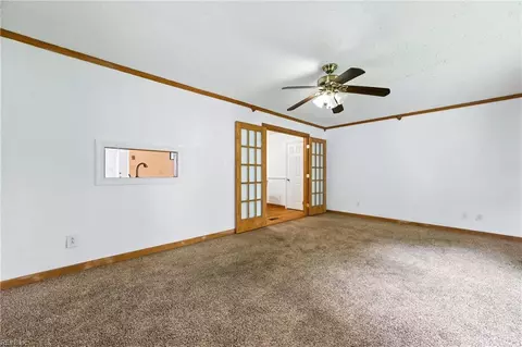 Living - 10 Watts Dr, Hampton, VA 23666 photo 3 of 3