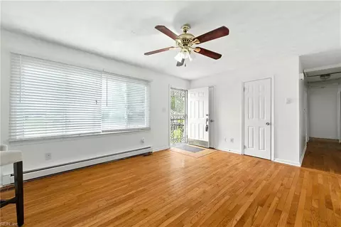 Living - 10 Watts Dr, Hampton, VA 23666 photo 1 of 3
