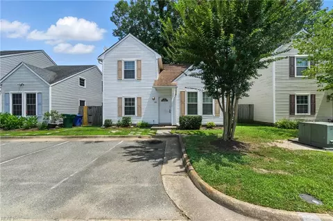 182 Old Bridge Rd, Newport News, VA 23608