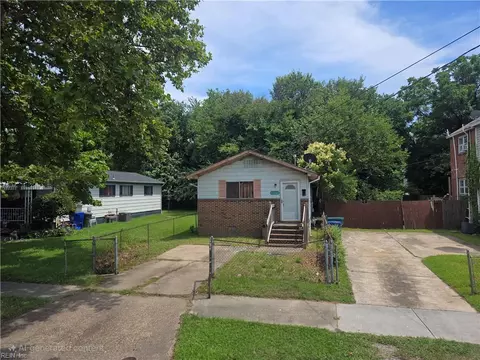 752 19th St, Newport News, VA 23608