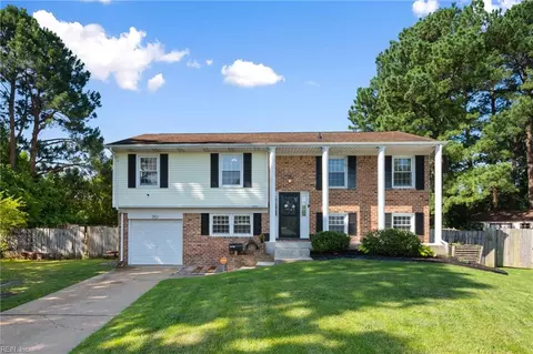 3864 Forrester Ln, Virginia Beach, VA 23452