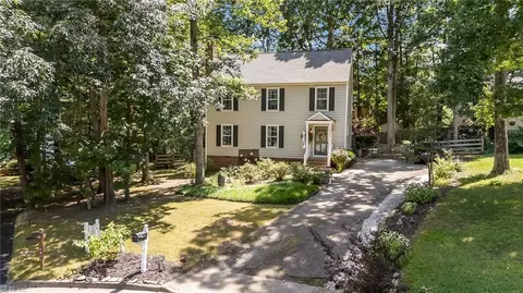 10803 Brewster Ct, Henrico County, VA 23233