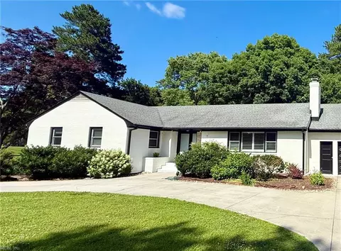 716 Cardinal Rd, Virginia Beach, VA 23451