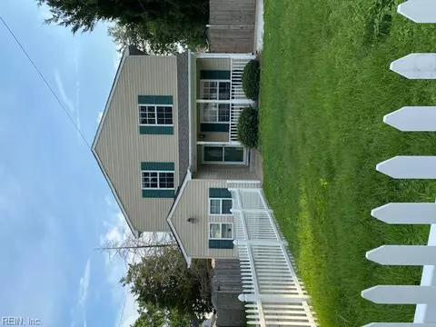 1513 Frost Rd, Virginia Beach, VA 23455