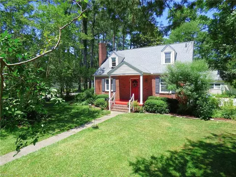 3632 Riverside Dr, Norfolk, VA 23502