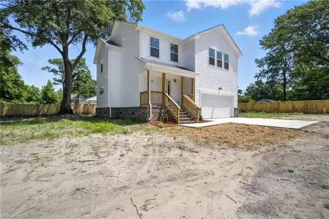 323 Albert Ave, Chesapeake, VA 23323