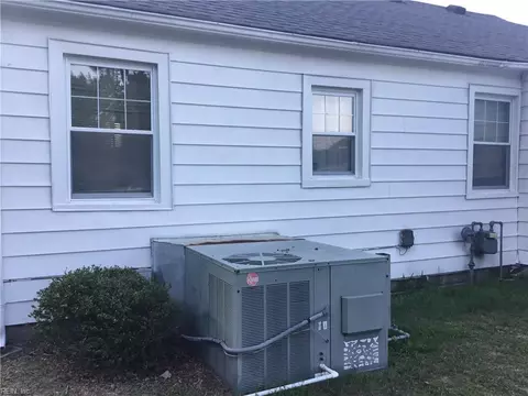 Exterior - 403 E Constance Rd, Suffolk, VA 23434 photo 5 of 5