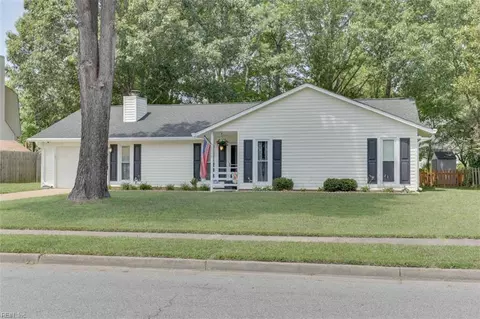 5344 Albright Dr, Virginia Beach, VA 23464