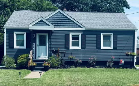 1203 Anne Ave, Chesapeake, VA 23324