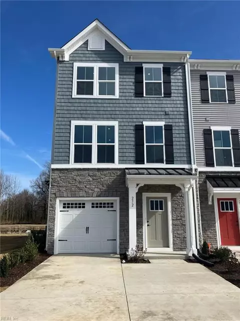 272 Tern Ave, Portsmouth, VA 23701