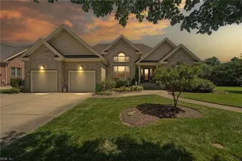 1833 Beauty Way, Virginia Beach, VA 23456