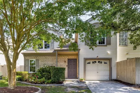 5001 Heathglen Cir, Virginia Beach, VA 23456
