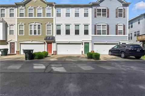 622 Jessica Cir #21, Newport News, VA 23606