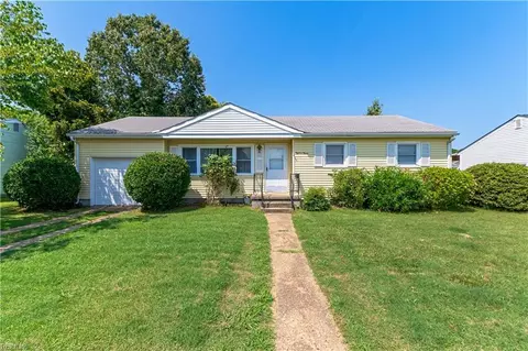1812 Garfield Dr, Norfolk, VA 23503