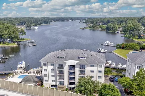 1292 Laskin Rd #302, Virginia Beach, VA 23451