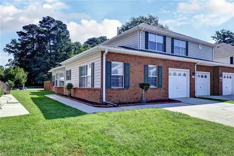 405 Belmont Cir, Yorktown, VA 23693