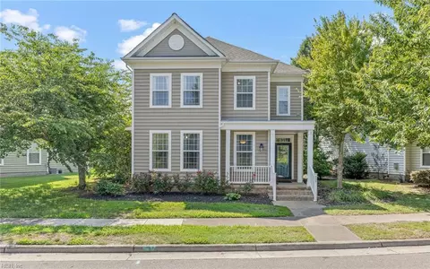 507 Water Lilly Rd, Portsmouth, VA 23701