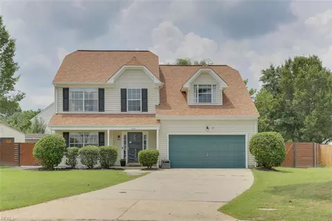 408 Lodge Cv, Chesapeake, VA 23323