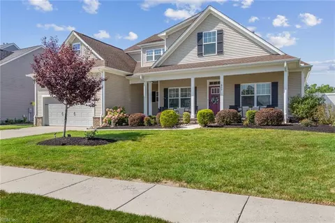 803 Minna Ln, Chesapeake, VA 23322