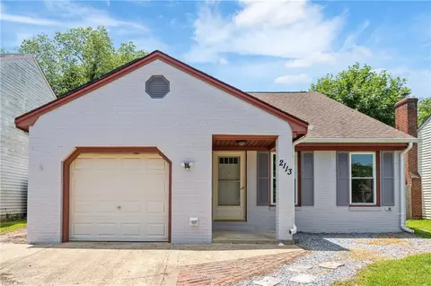 2113 Spruce Knob Ct, Virginia Beach, VA 23456