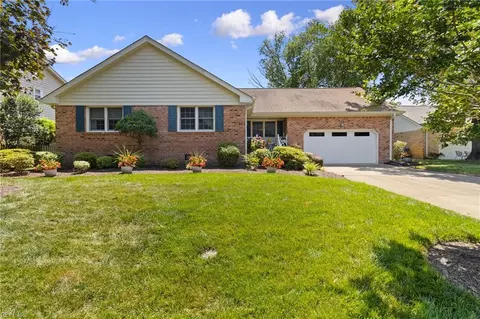 2513 Torrey Pl, Virginia Beach, VA 23454