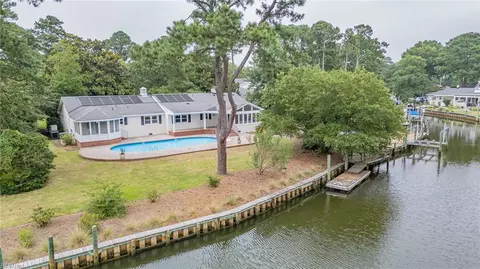 2249 Leeward Shore Ct, Virginia Beach, VA 23451