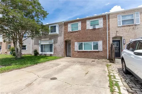 888 Jamestown Landing Rd, Virginia Beach, VA 23464
