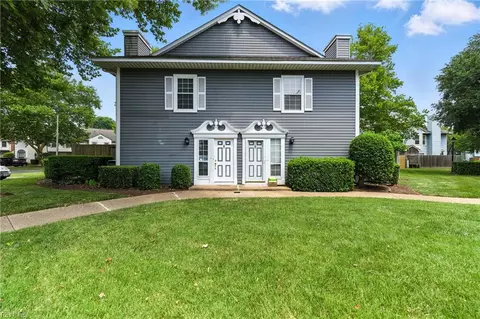 669 Oleander Cir, Virginia Beach, VA 23464