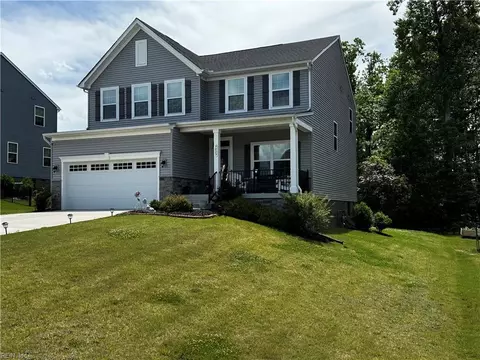 9809 Coral Bells Ct, James City County, VA 23168