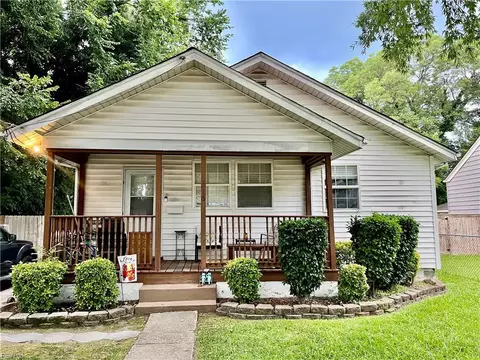 1016 Creamer Rd, Norfolk, VA 23503