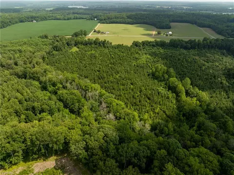 138 Ac Dutton Rd, Gloucester, VA 23061 photo 31