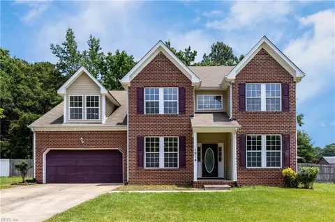 1014 Sawtooth Dr, Suffolk, VA 23434