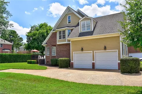Exterior - 5101 W View Ct, Suffolk, VA 23435 photo 3 of 9