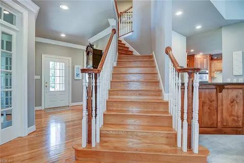 Entry Way - 5101 W View Ct, Suffolk, VA 23435 photo 3 of 3