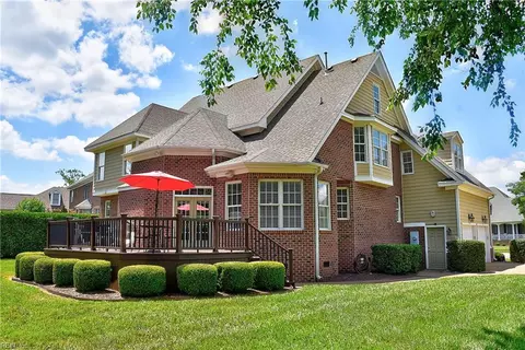 Exterior - 5101 W View Ct, Suffolk, VA 23435 photo 4 of 9