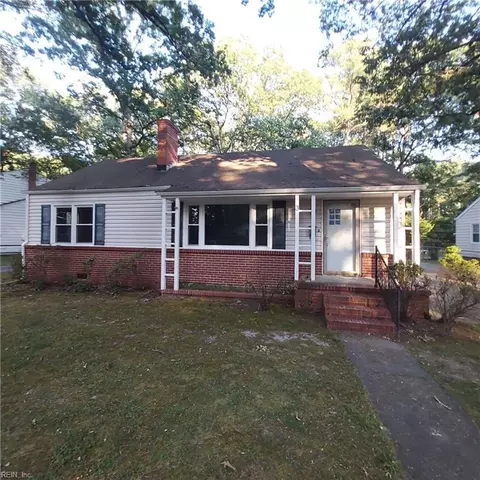 3 Laydon Cir, Newport News, VA 23606