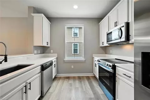 1248 W 26th St, Norfolk, VA 23508