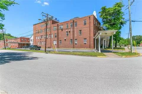 Exterior - 1228 Todds Ln, Hampton, VA 23666 photo 6 of 7