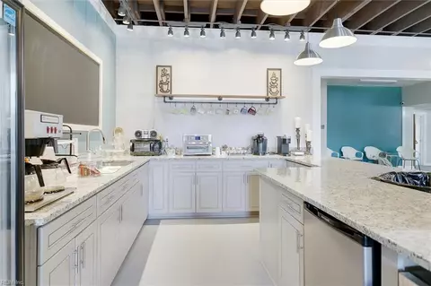 Kitchen - 1228 Todds Ln, Hampton, VA 23666 photo 1 of 5