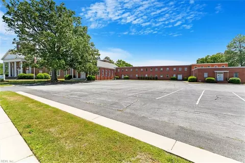 Exterior - 1228 Todds Ln, Hampton, VA 23666 photo 7 of 7