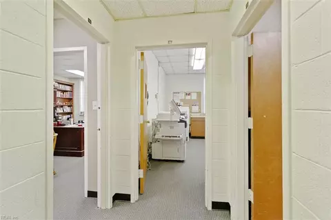 Entry Way - 1228 Todds Ln, Hampton, VA 23666 photo 7 of 7