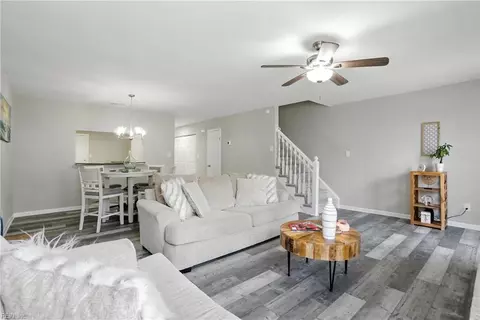 1344 Hafford Rd, Virginia Beach, VA 23464