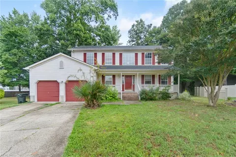 13 Valentine Ct, Hampton, VA 23666