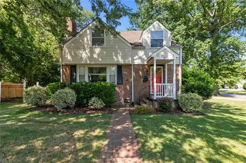 217 Brooke Dr, Hampton, VA 23669