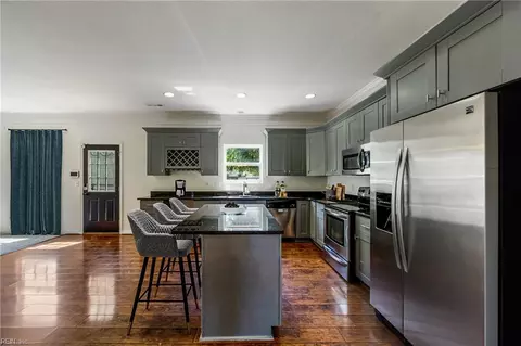 8448 Old Ocean View Rd, Norfolk, VA 23518