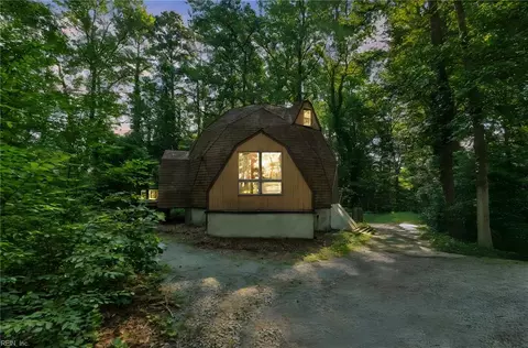 4868 Gardner Ln, Suffolk, VA 23434