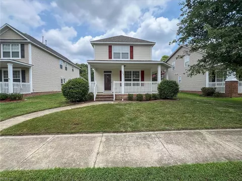 242 Bailey Park Dr, Hampton, VA 23669