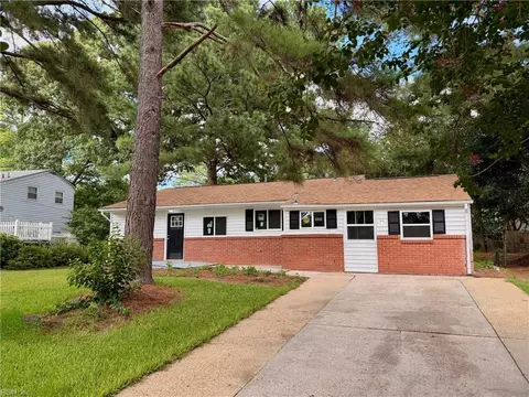 528 Big Pine Dr, Virginia Beach, VA 23452